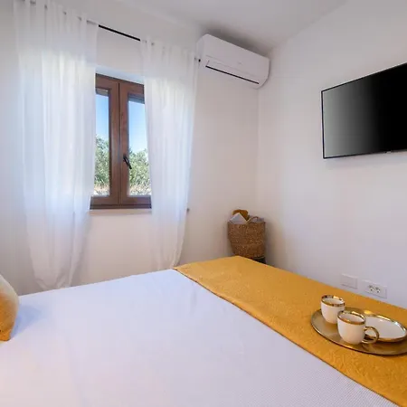 Silentio For 5 Persons With Whirlpool And Large Garden Only 3 Km From The